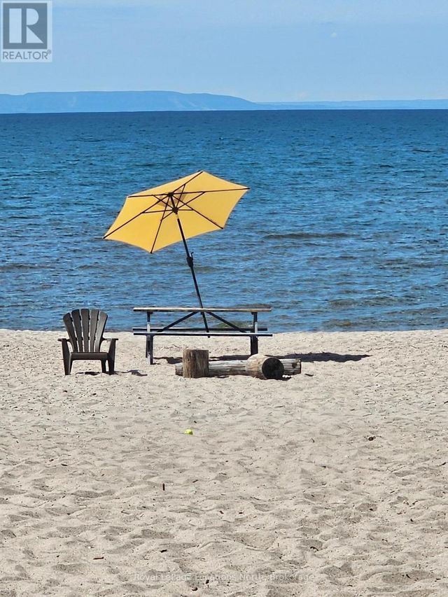 1204 Tiny Beaches Road North Road N, Tiny (lafontaine)