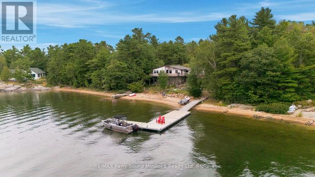A60-17 Pentecost Island, The Archipelago (archipelago North)