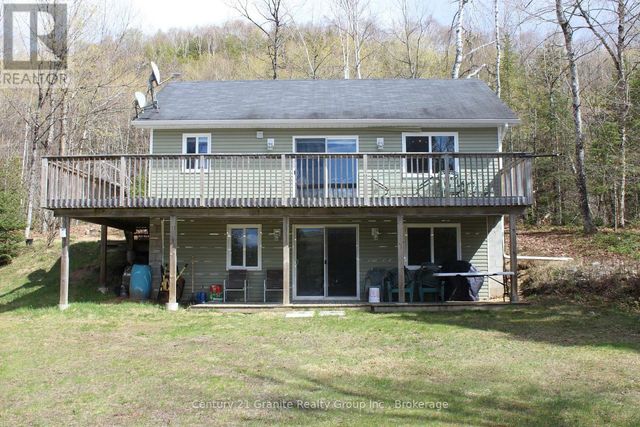 1037 Andek Trail, Highlands East (glamorgan)