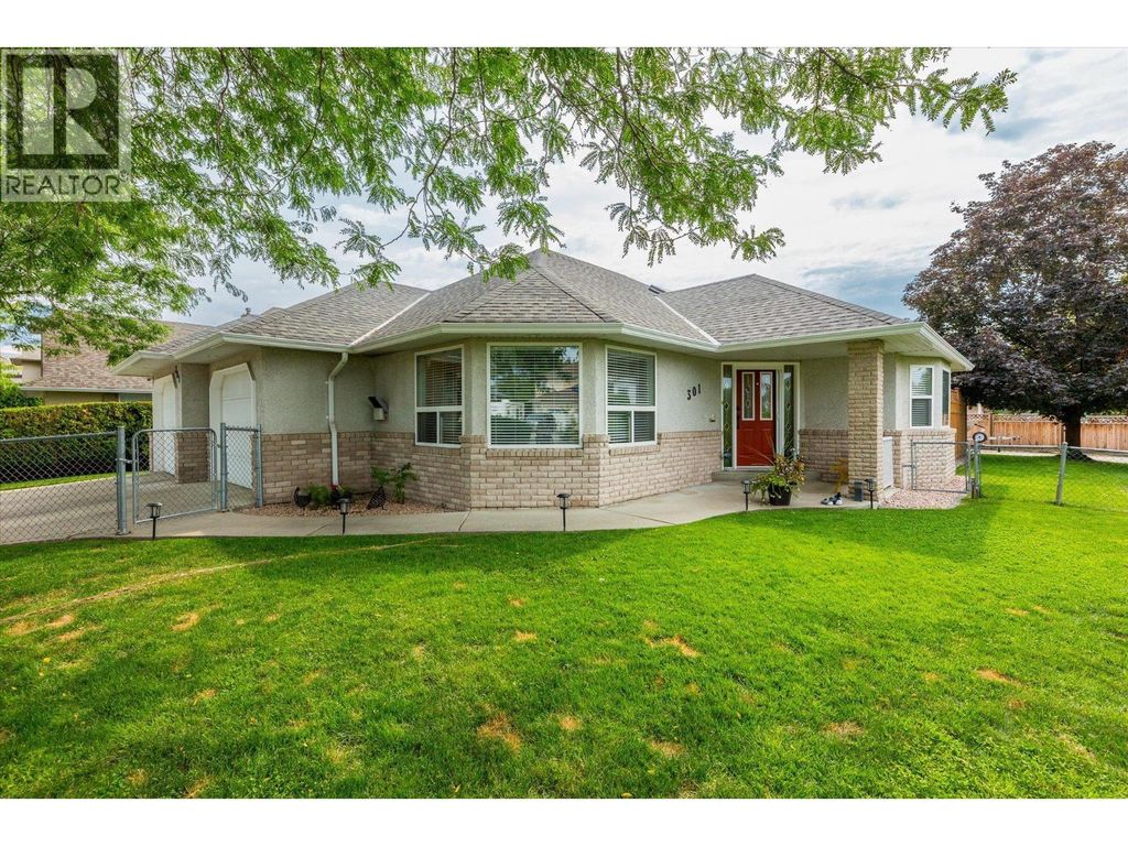 301 Fizet Avenue, Kelowna