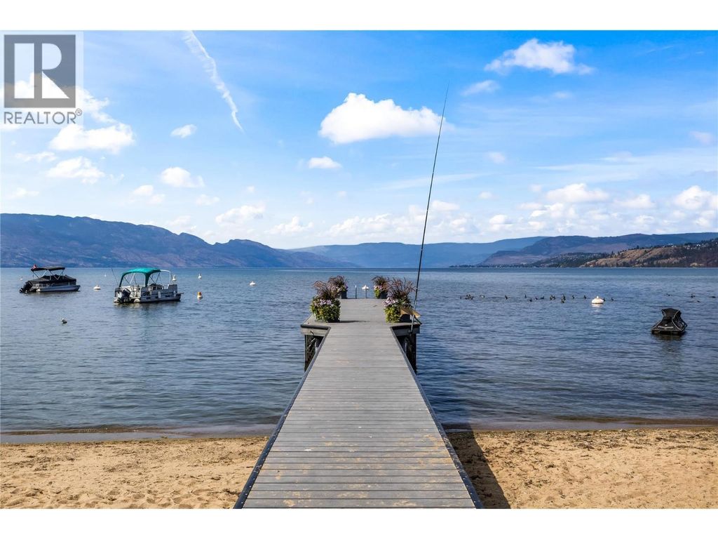 3350 Watt Road Unit# 4, Kelowna