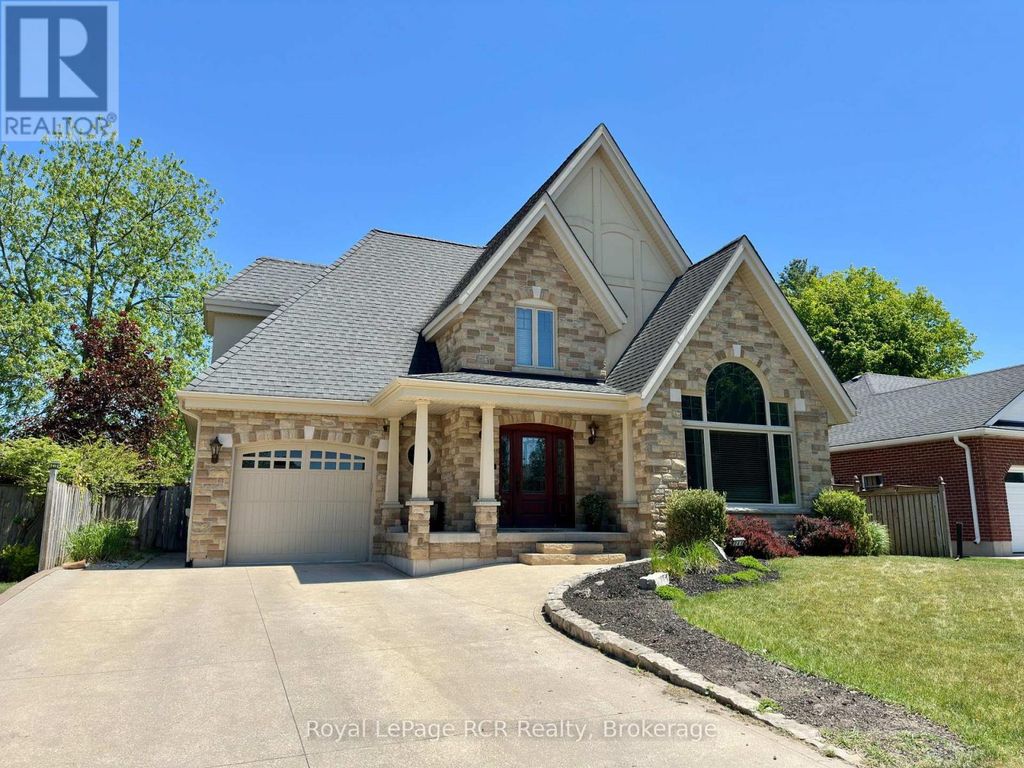 241 4th Street Crescent, Hanover