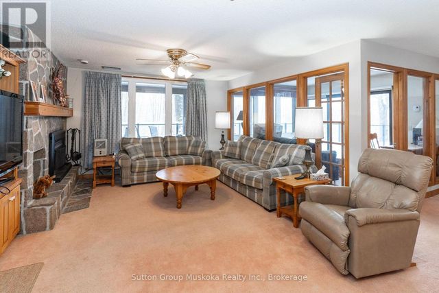 22-102 Oakridge - Deerhurst Resort Drive, Huntsville (chaffey)