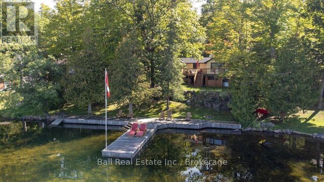 3272 Buckhorn Lane N, Selwyn