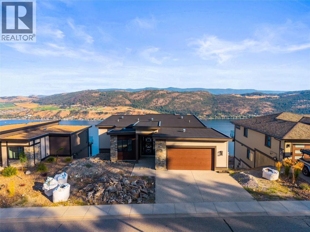 8940 Tavistock Road, Vernon