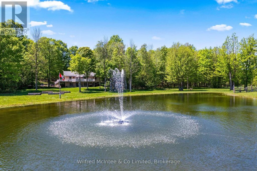 622829 Moto Park Road, Chatsworth