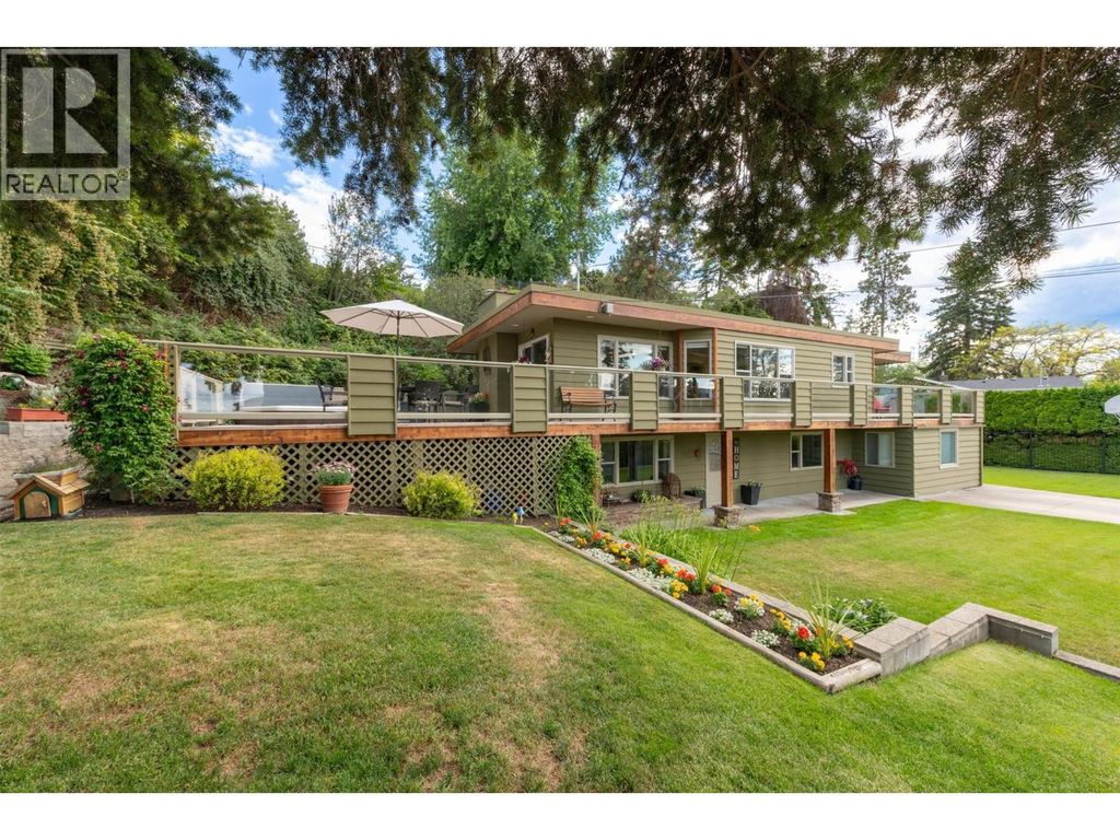 391 Braeloch Road, Kelowna