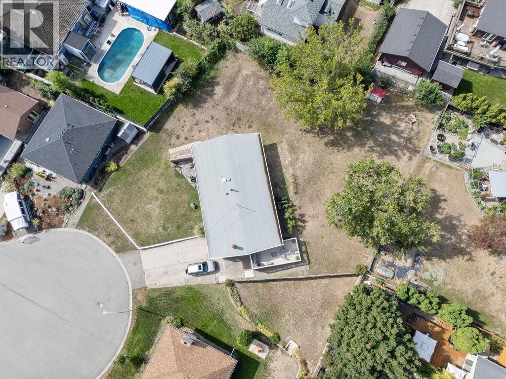 1440 Glenaire Crescent, Kelowna