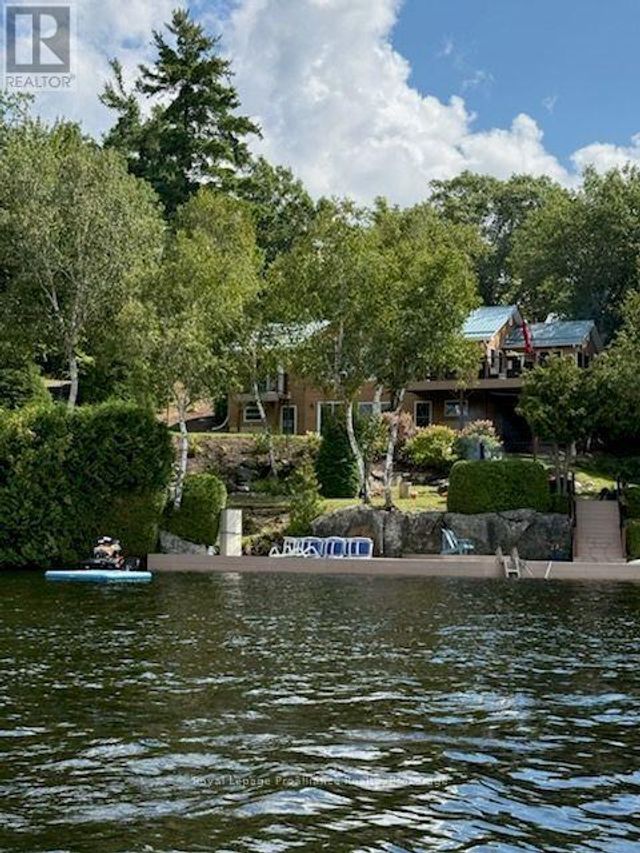 1214 Big Gull Lane, Frontenac (frontenac Centre)