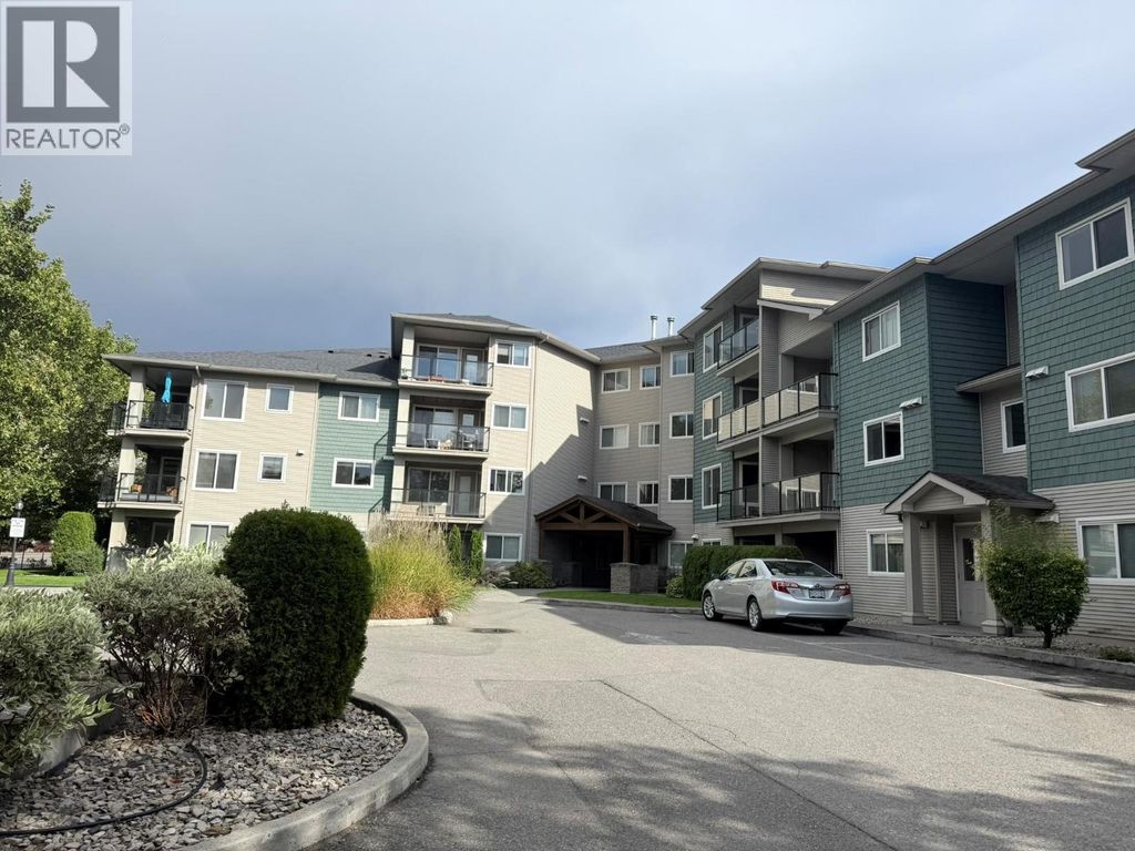 135 Ziprick Road Unit# 406, Kelowna