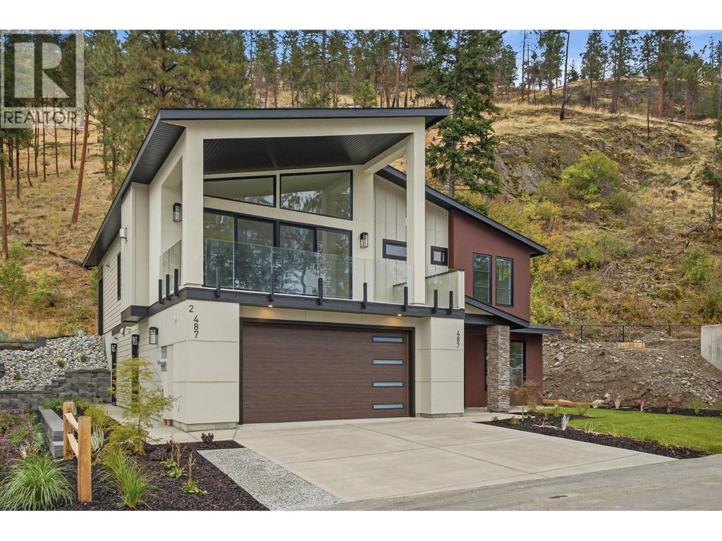487 Clifton Road N, Kelowna