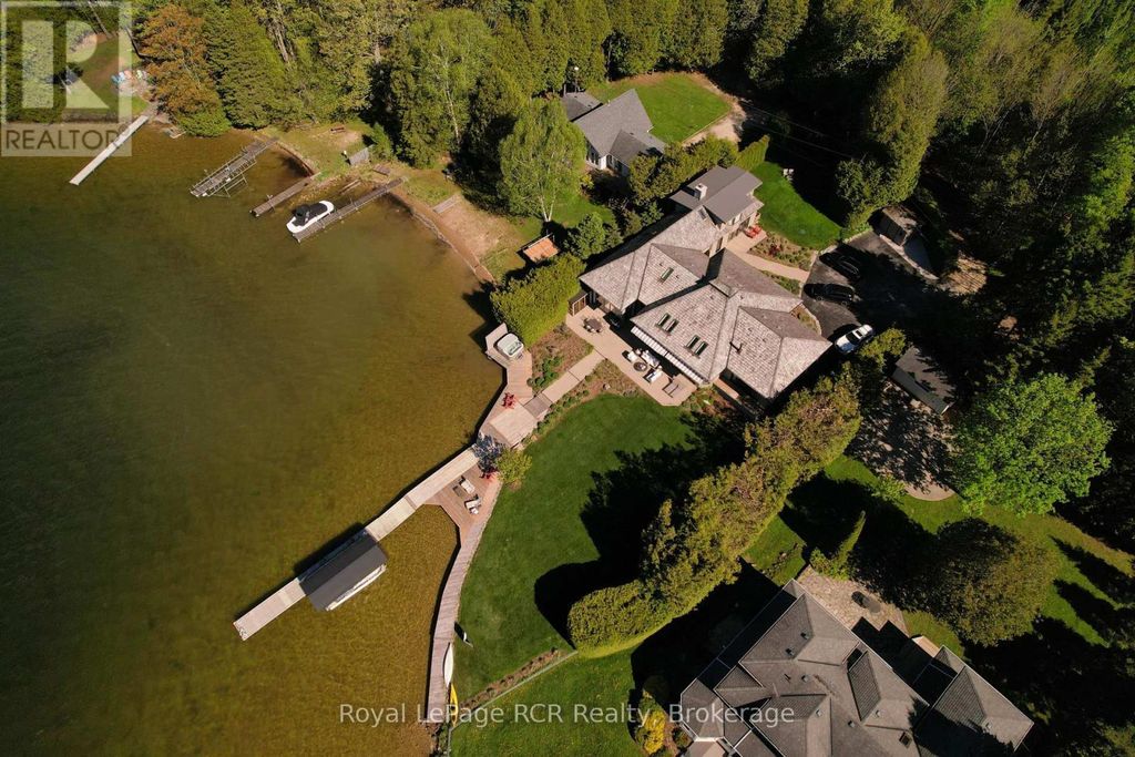 139 South Shores Road, Grey Highlands