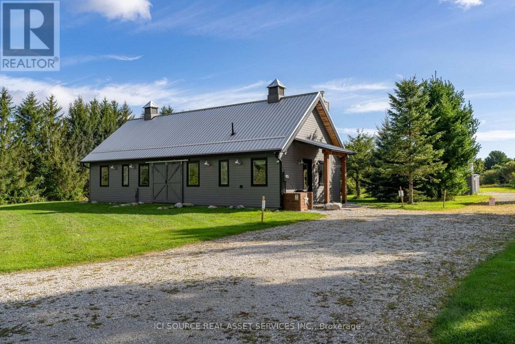 195 Centre Street S, Meaford