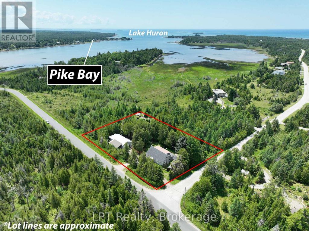 668 Pike Bay Road, Northern Bruce Peninsula