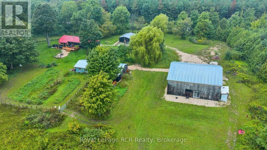 585216 Sideroad 10a, Grey Highlands