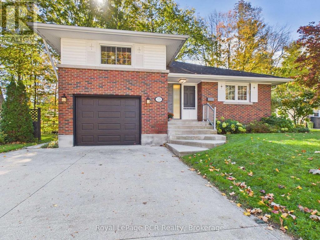 525 6th Street W, Owen Sound