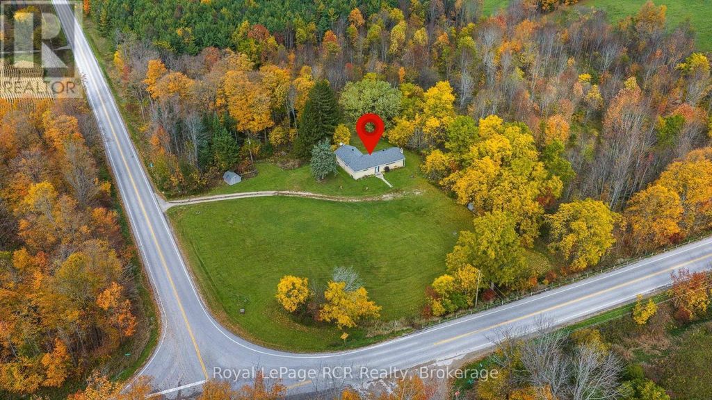 616851 Grey Road 29, Chatsworth