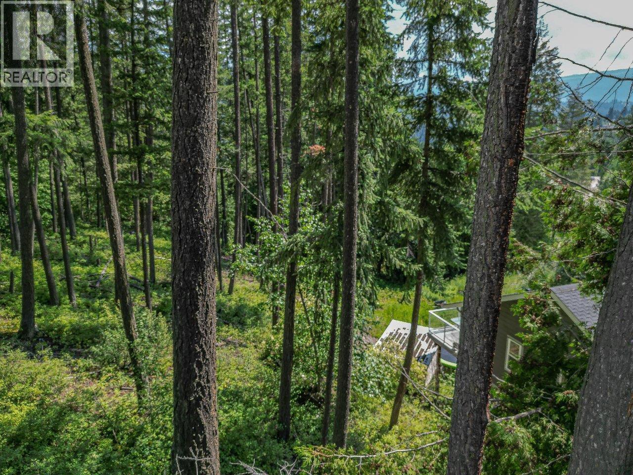 Lot 25 Forest View Place. Blind Bay, British Columbia
