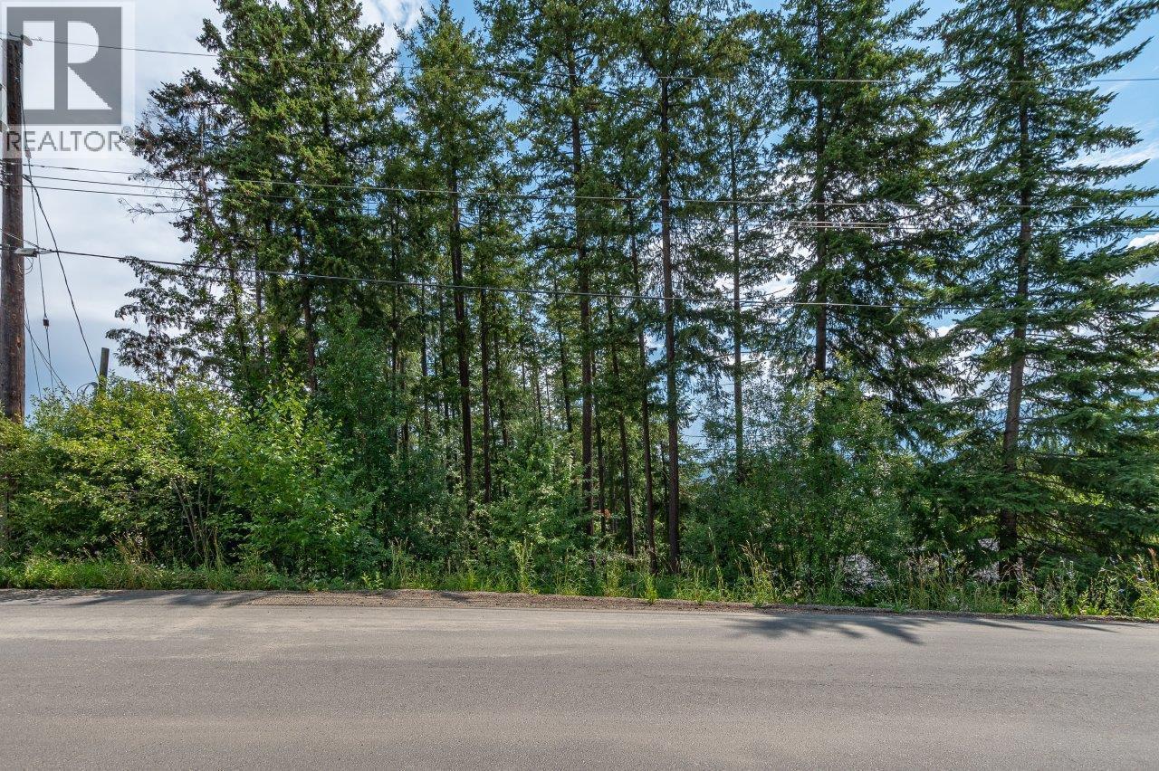 Lot 25 Forest View Place. Blind Bay, British Columbia
