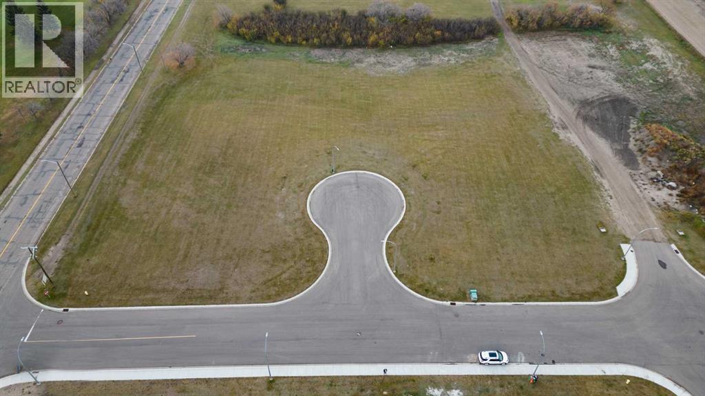 7 Fairways W, Sedgewick