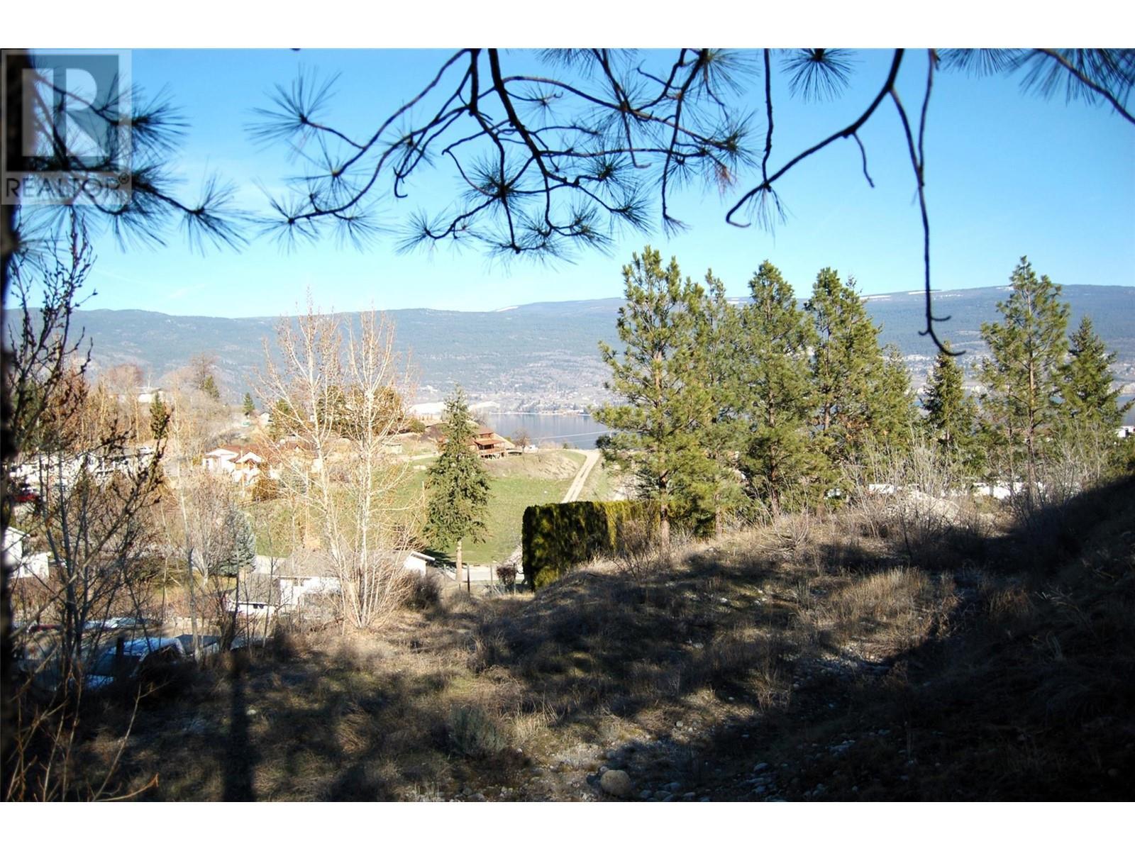 10208 Happy Valley Road, Summerland Real Estate Listing MLS® 10307816