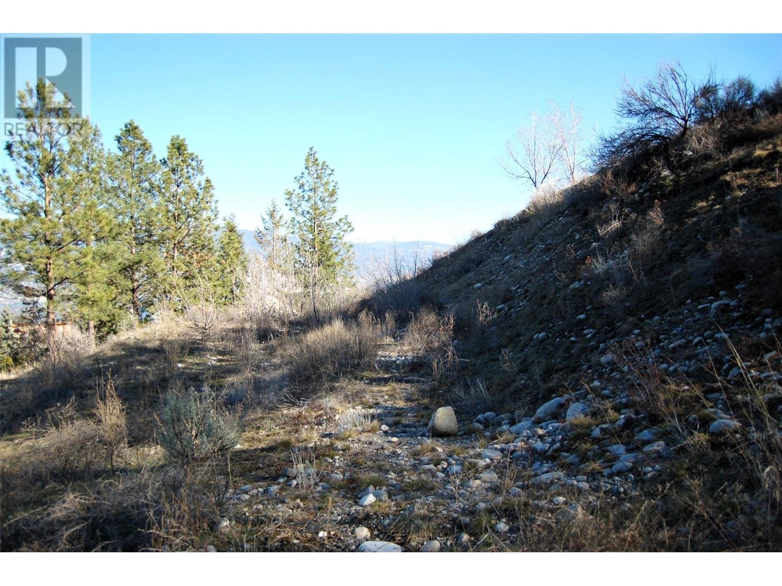 10208 Happy Valley Road, Summerland Real Estate Listing MLS® 10307816