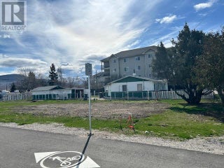 315 Froelich Road. Kelowna, British Columbia