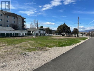 315 Froelich Road. Kelowna, British Columbia