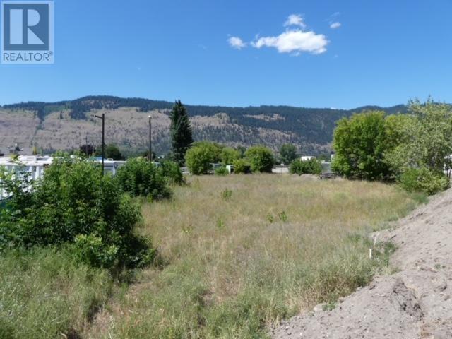 353 Shuswap Avenue. Chase, British Columbia