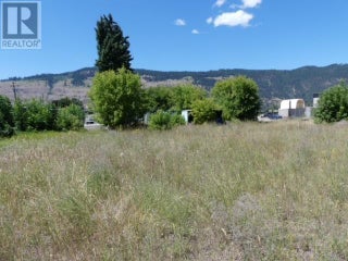 353 Shuswap Avenue. Chase, British Columbia