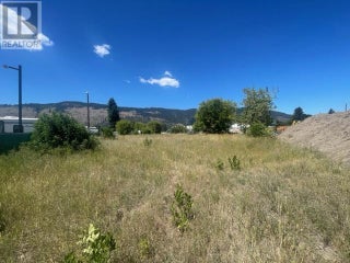 353 Shuswap Avenue. Chase, British Columbia