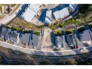 117 Diamond Way. Vernon, British Columbia