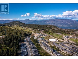 117 Diamond Way. Vernon, British Columbia