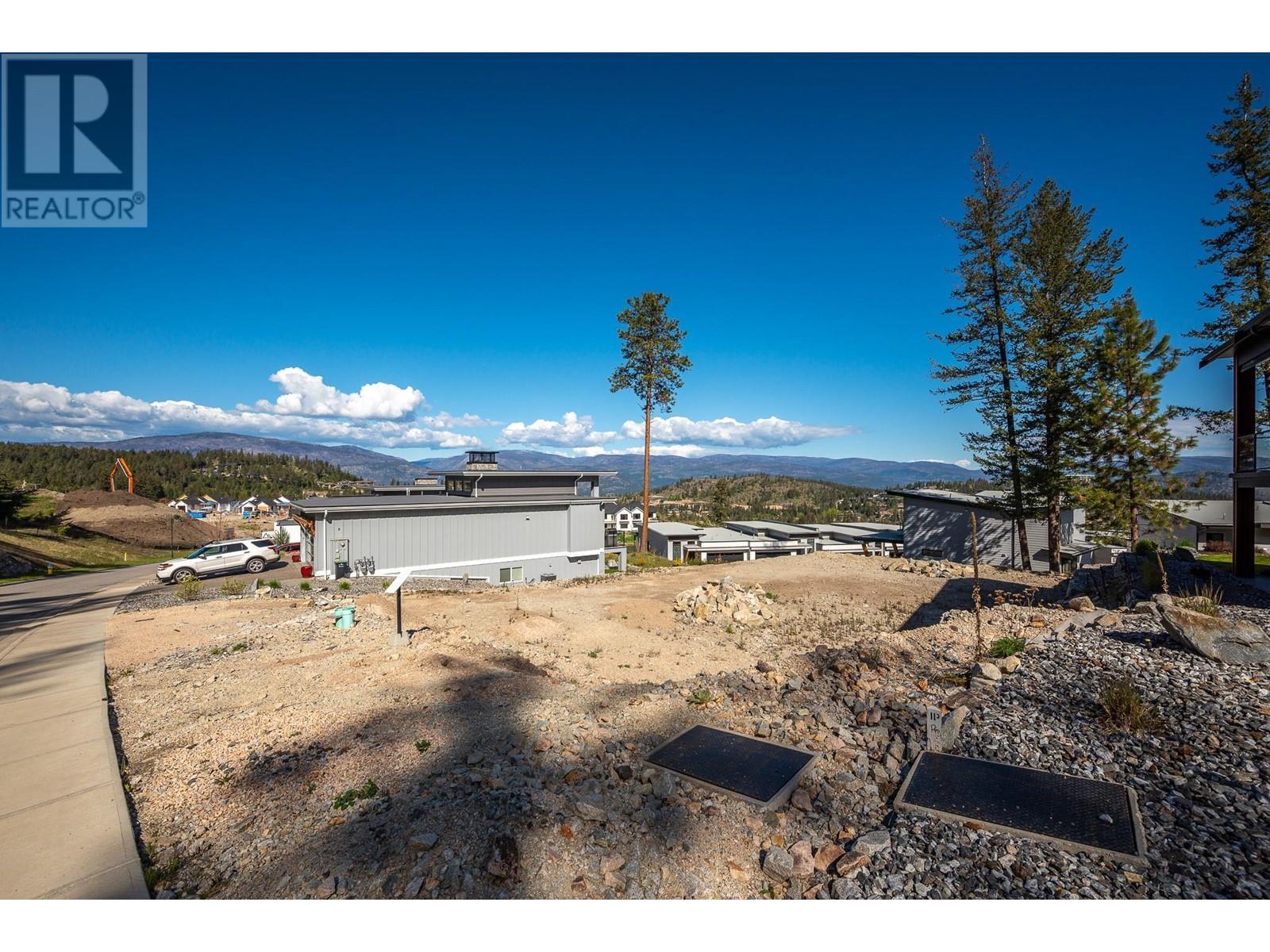 117 Diamond Way. Vernon, British Columbia