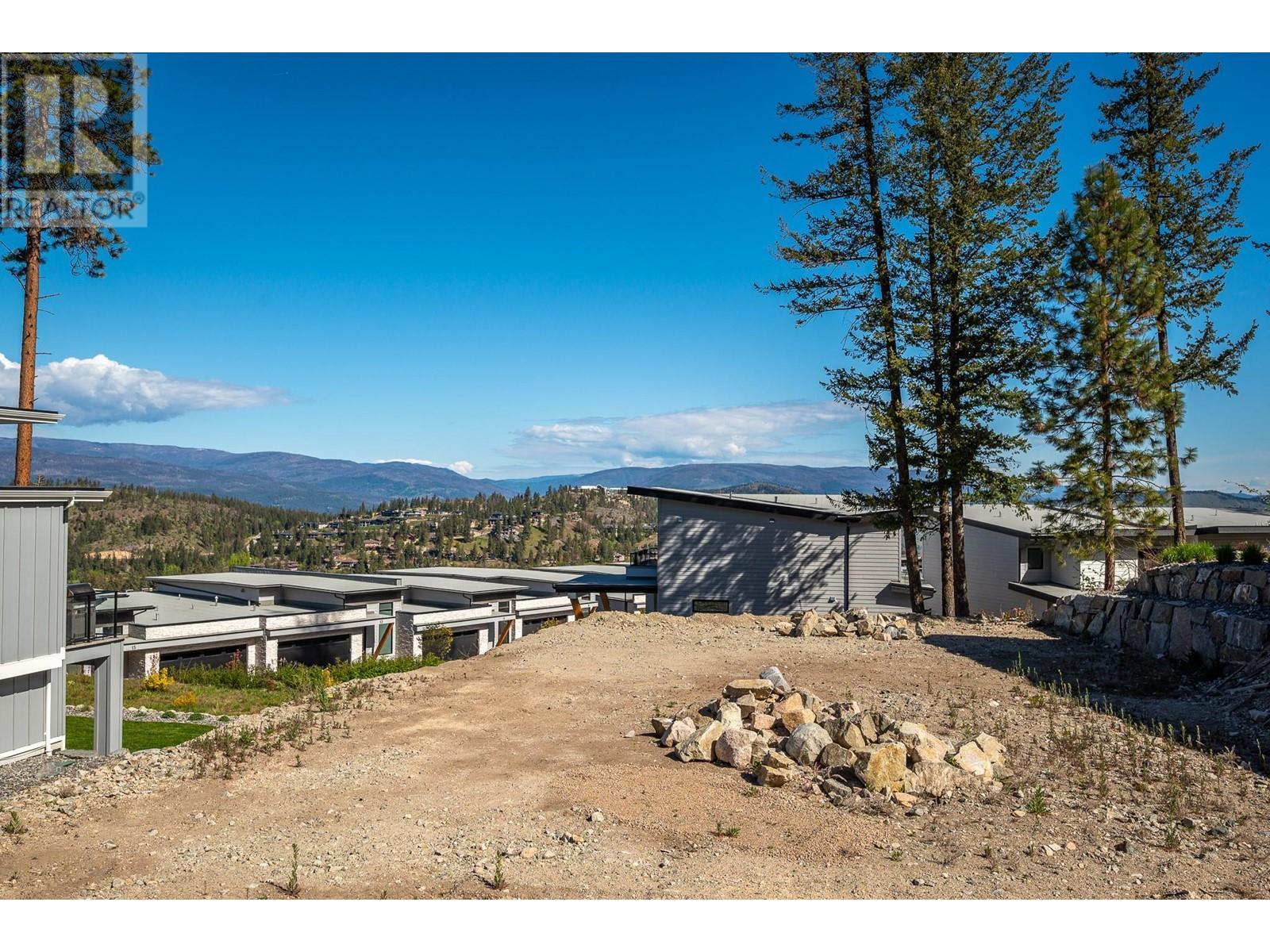 117 Diamond Way. Vernon, British Columbia