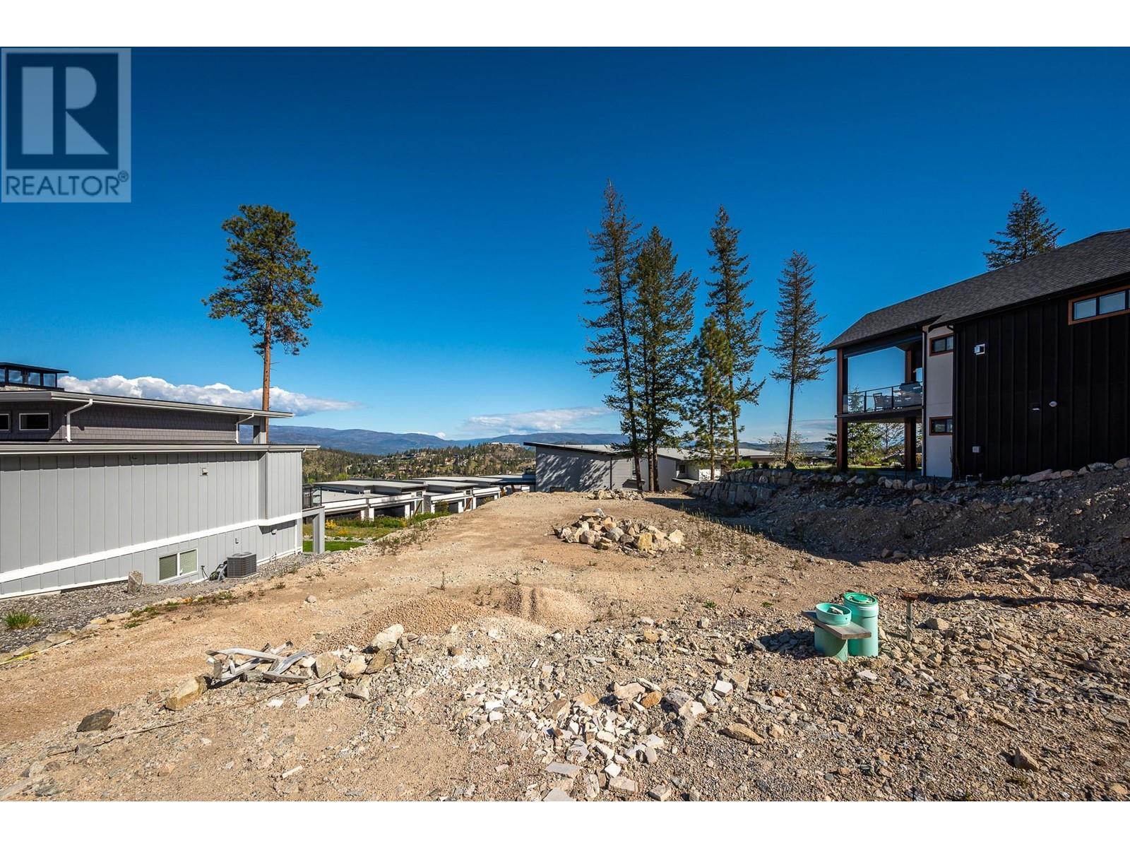 117 Diamond Way. Vernon, British Columbia