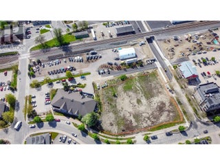 250 Harbourfront Drive Ne. Salmon Arm, British Columbia