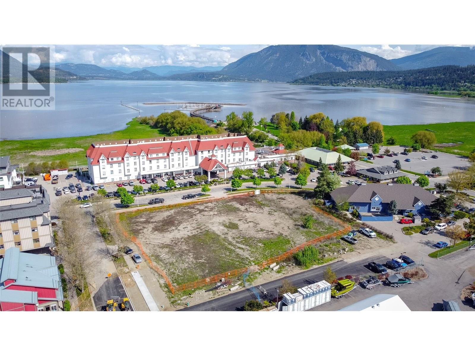 250 Harbourfront Drive Ne. Salmon Arm, British Columbia