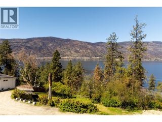 2320 Bennett Road. Kelowna, British Columbia