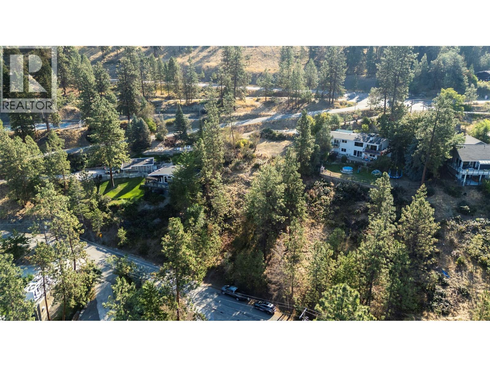 2320 Bennett Road. Kelowna, British Columbia