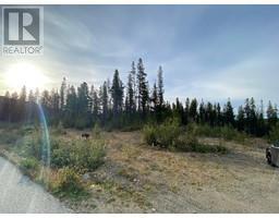 19 Buck Road. Oliver, British Columbia