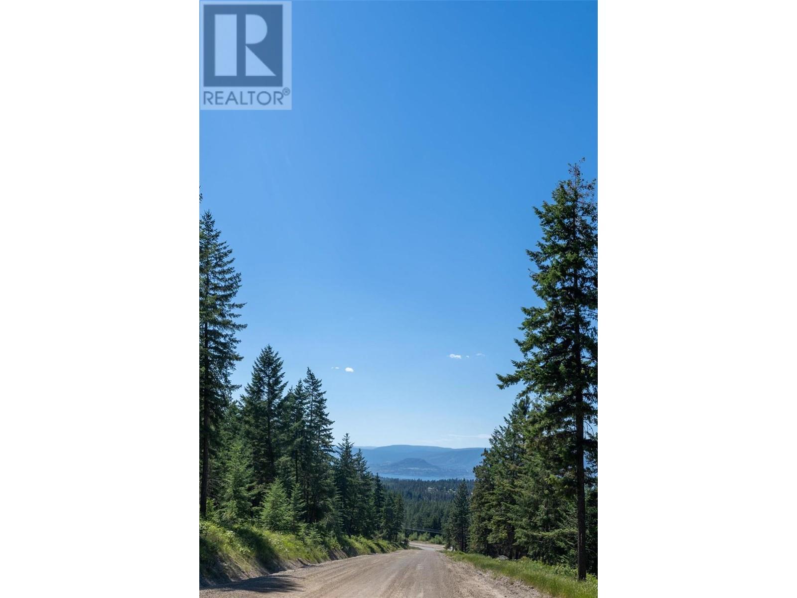 5401-5403 Mcculloch Road. Kelowna, British Columbia