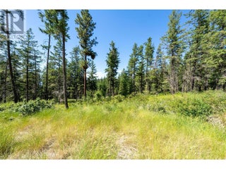 5401-5403 Mcculloch Road. Kelowna, British Columbia