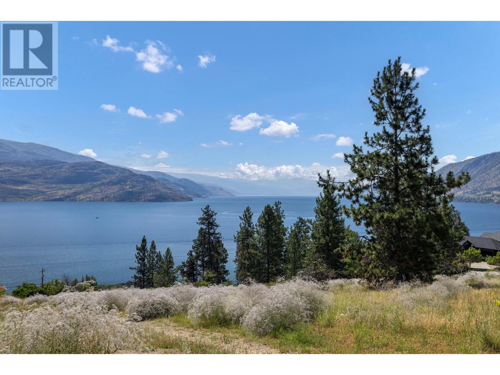 6446 Renfrew Road. Peachland, British Columbia