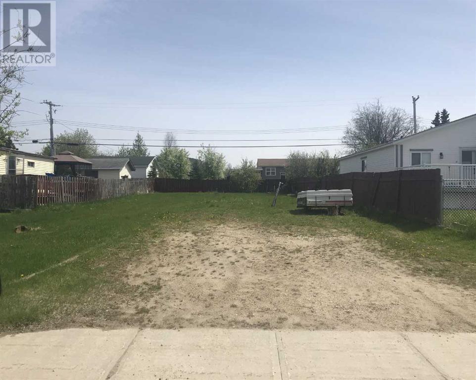 411 9 Street, Fox Creek