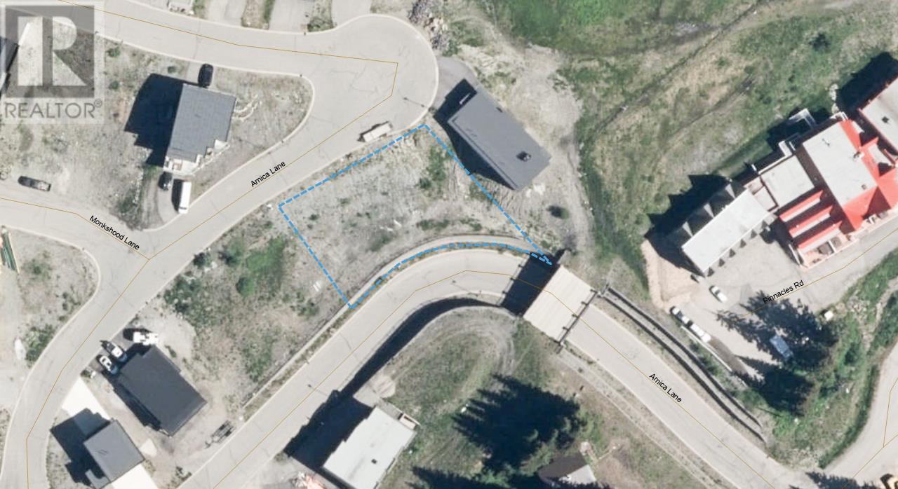 440 & 450 Arnica Lane. Silver Star, British Columbia