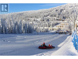 440 & 450 Arnica Lane. Silver Star, British Columbia