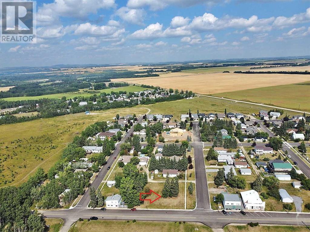 5002, 5008, 5010 50 Avenue, Benalto