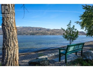 3960 Beach Avenue. Peachland, British Columbia