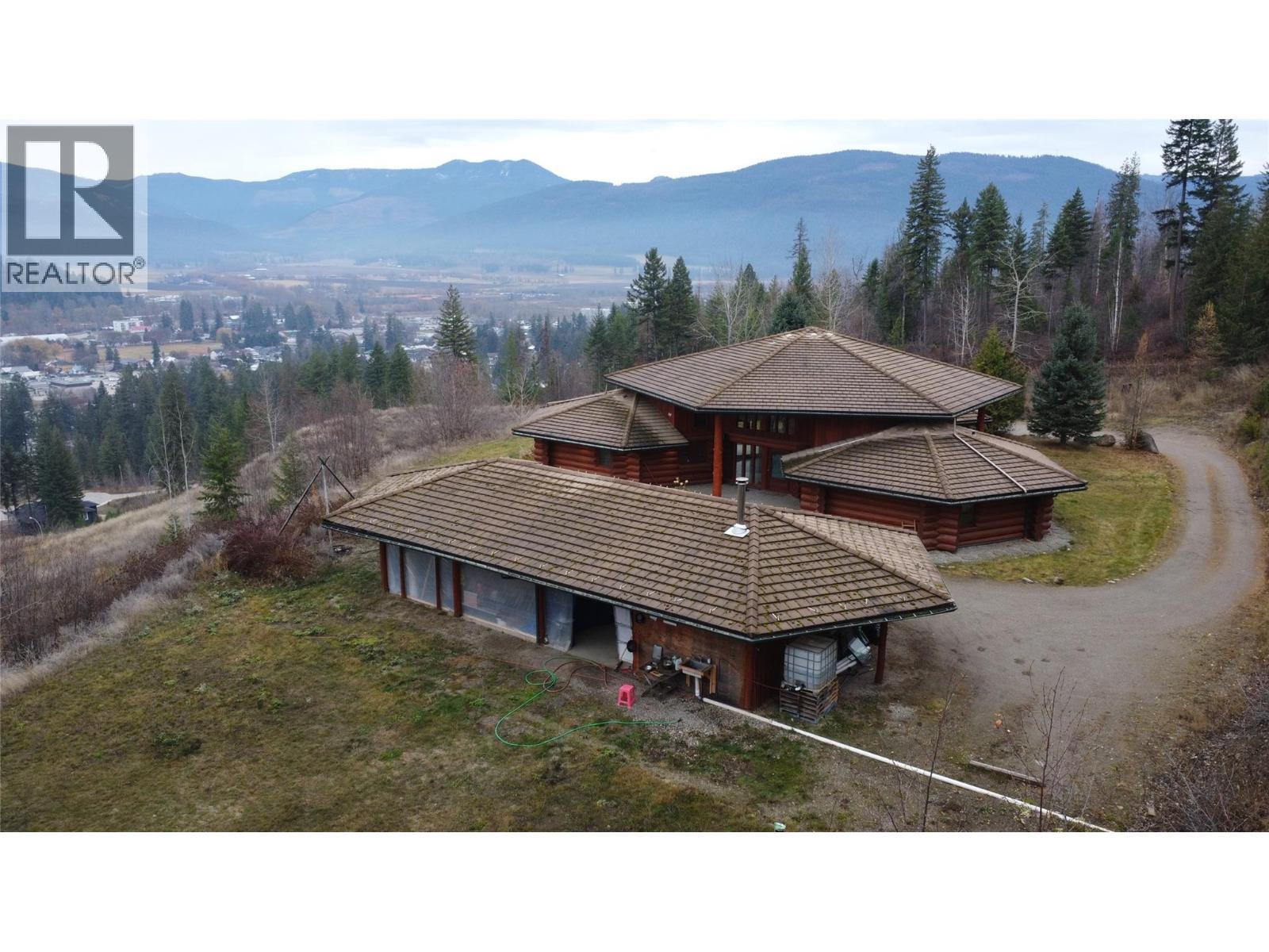 2680 Cedar Ridge Street Unit# Proposed Phase 2 Lot# 1 & 2. Lumby, British Columbia